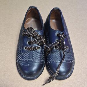 Catak Bebe Black Leather Shoes 7.5"long